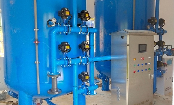 云南三猛鄉(xiāng)30噸壓力式凈水設備